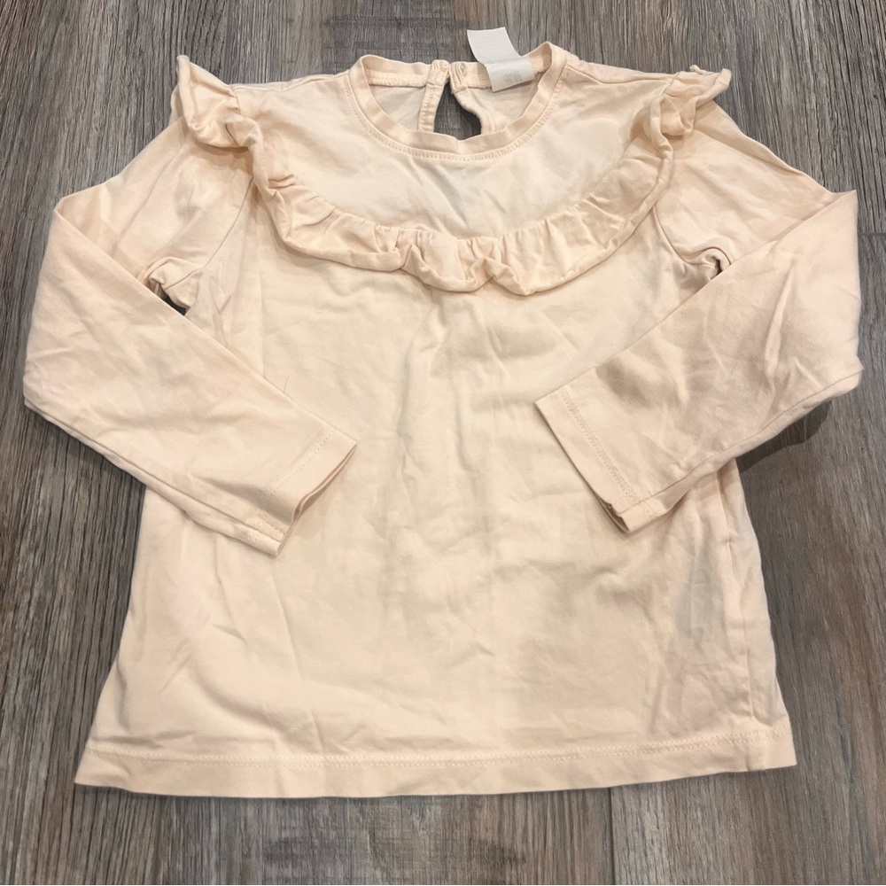 🦄5/25 H&M Cream Coloured Long Sleeve Top